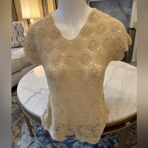 Tan Cream Crochet Cropped Fitted‎ Blouse